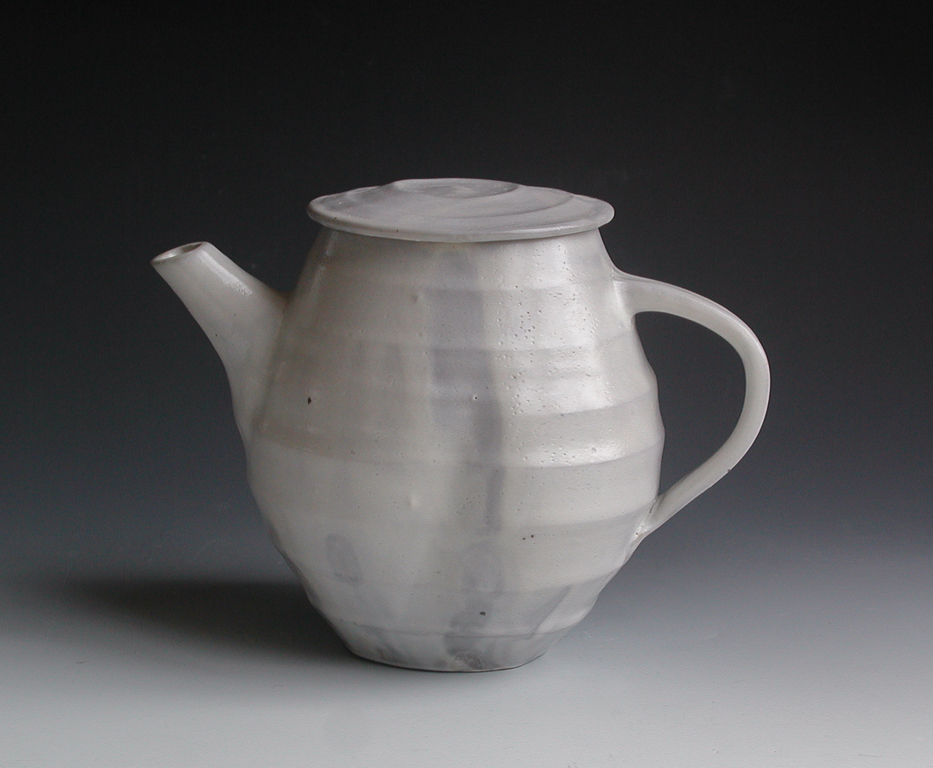 White Ridge Teapot